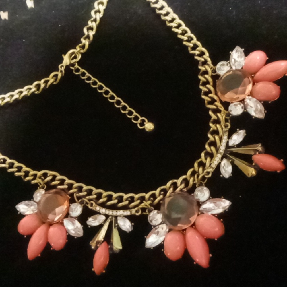 Chunky collar bib statement necklace large pink crystal cut glass 22 in. Long